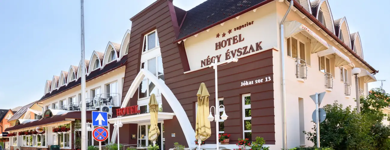 Hotel Ngy vszak Hajdszoboszl - Kt nnep kztt (min. 2 j)